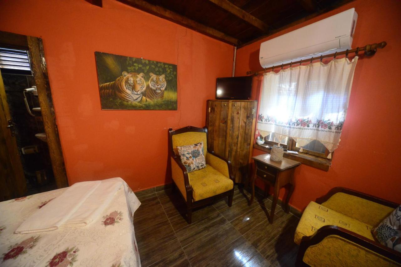 Demeter Rose Stonehouse Pansion Apartamento Antália Exterior foto